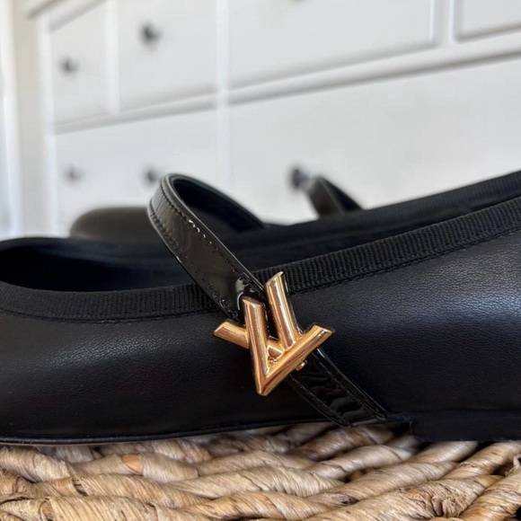 LV Black Mary Jane Flats 41